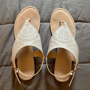 Lauren Conrad White Sandals Size 9-10